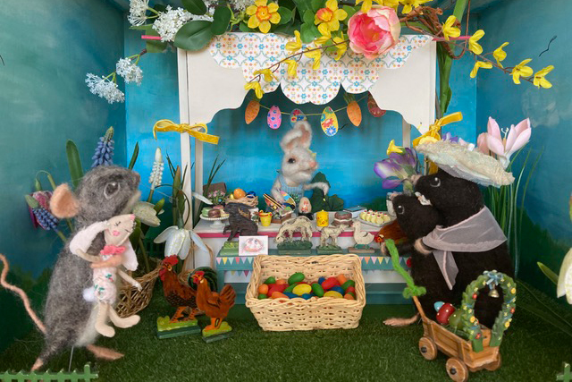 Frühlingserwachen im Büchersegler: Ein Osterdiorama voller Poesie